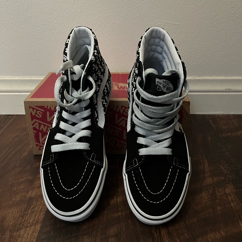 High-Top Black and White Vans - 3 Kids/Youth - New and Unused